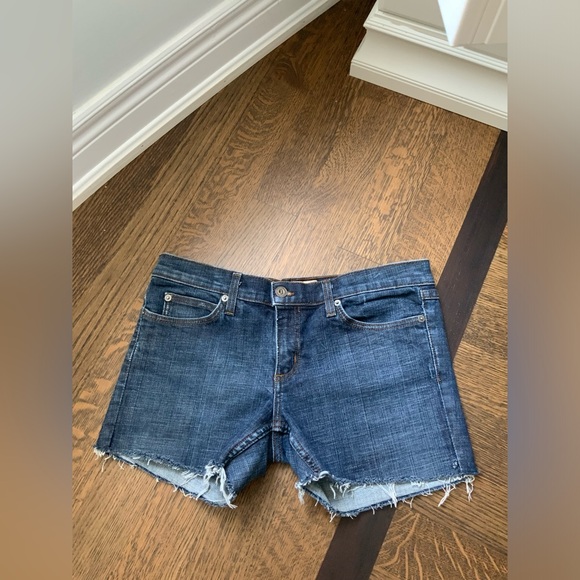 Vintage Y2K Early 2000’S JUICY COUTURE Distressed Denim Shorts Women’s Size 29 - Picture 13 of 16